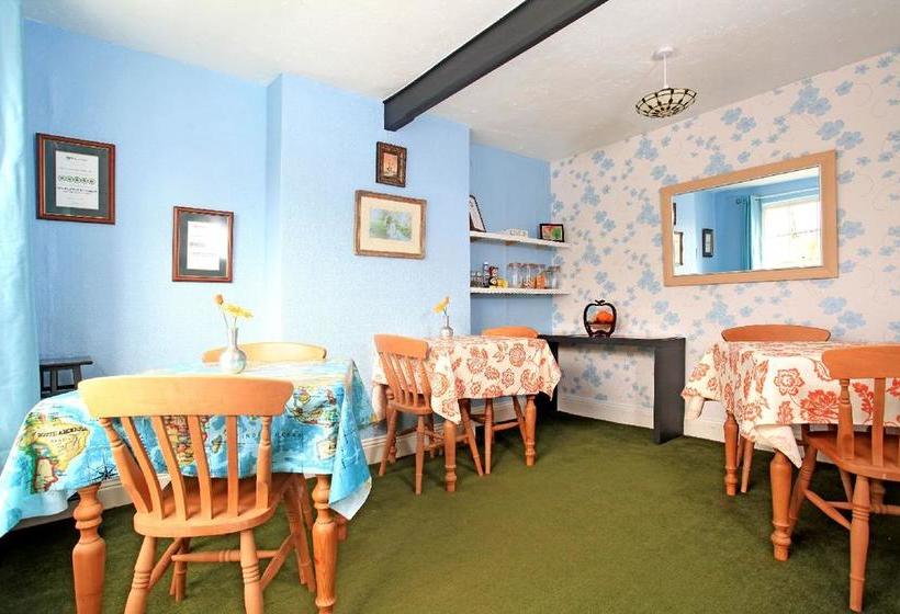 Bed and Breakfast Grayling House