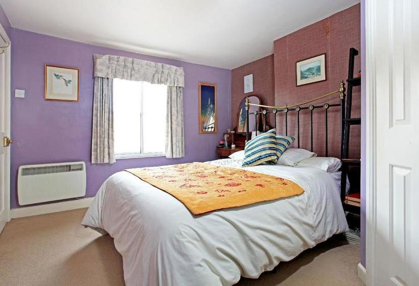 Bed and Breakfast Grayling House