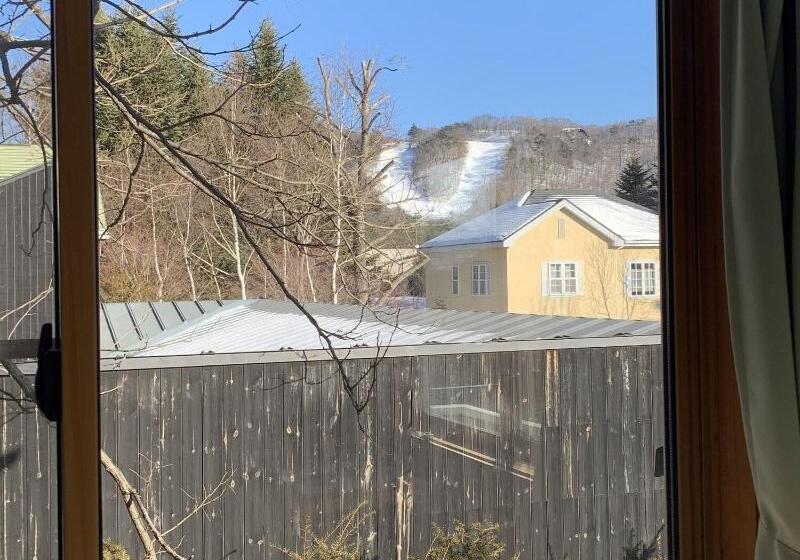 ベッドアンドブレックファースト Guest House Chaconne Karuizawa