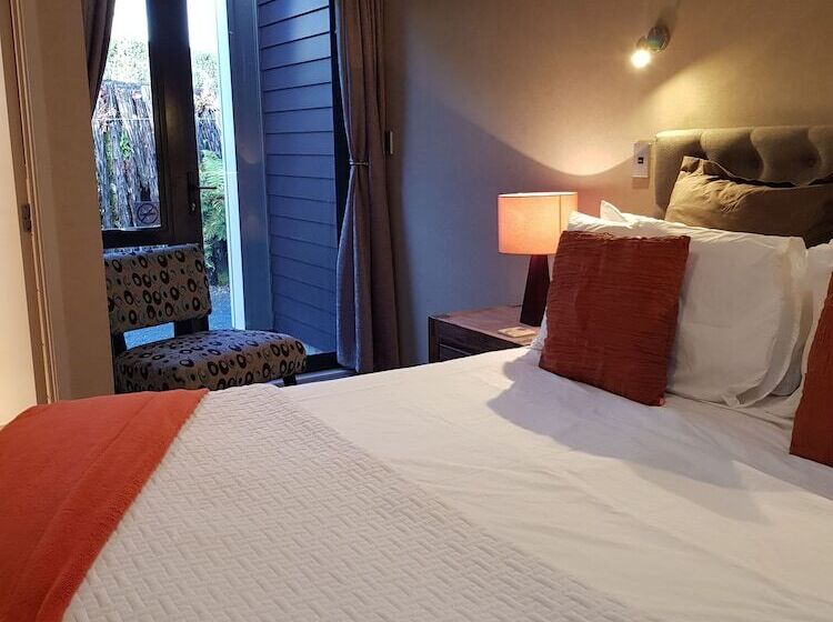 Heta Bed And Breakfast