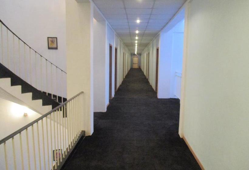 هتل Aegeyi Grand Express