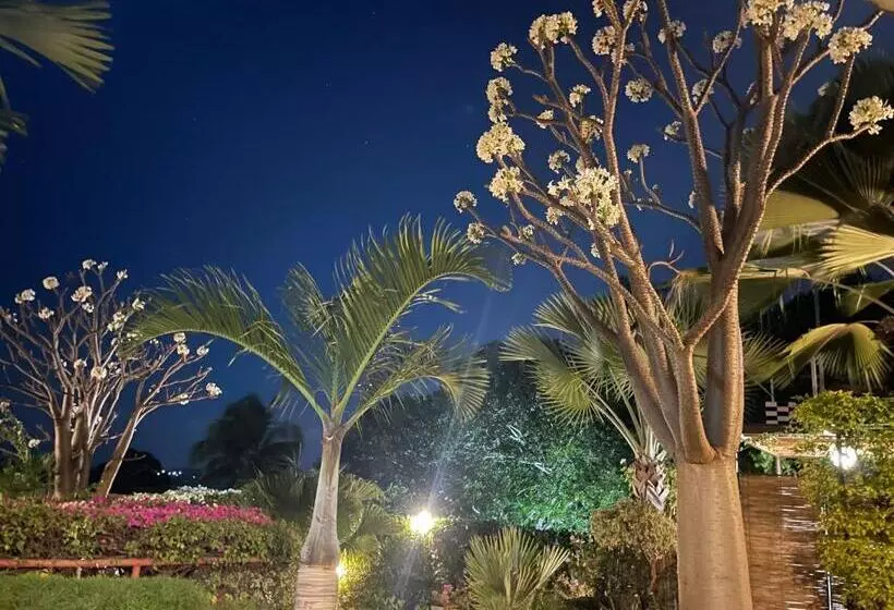 هتل Le Jardin Exotique