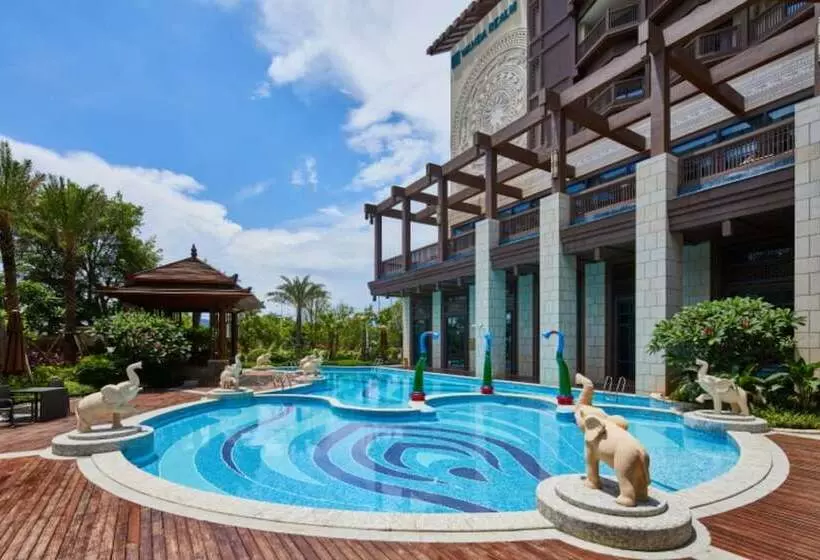ホテル Wanda Realm Resort Nanning