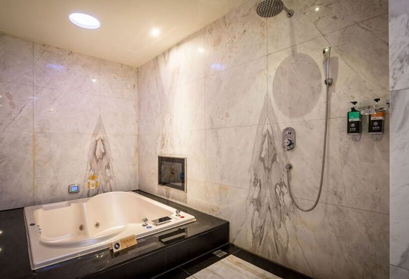 Merryday Motel Zhonghe Branch