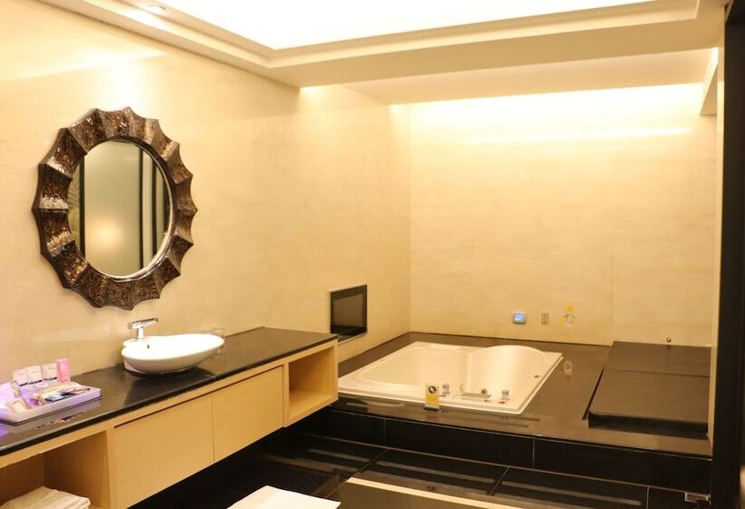 Merryday Motel Zhonghe Branch