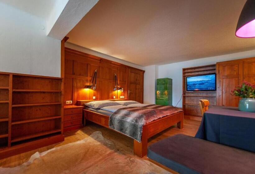 Quality Hosts Arlberg Hotel Bergheim