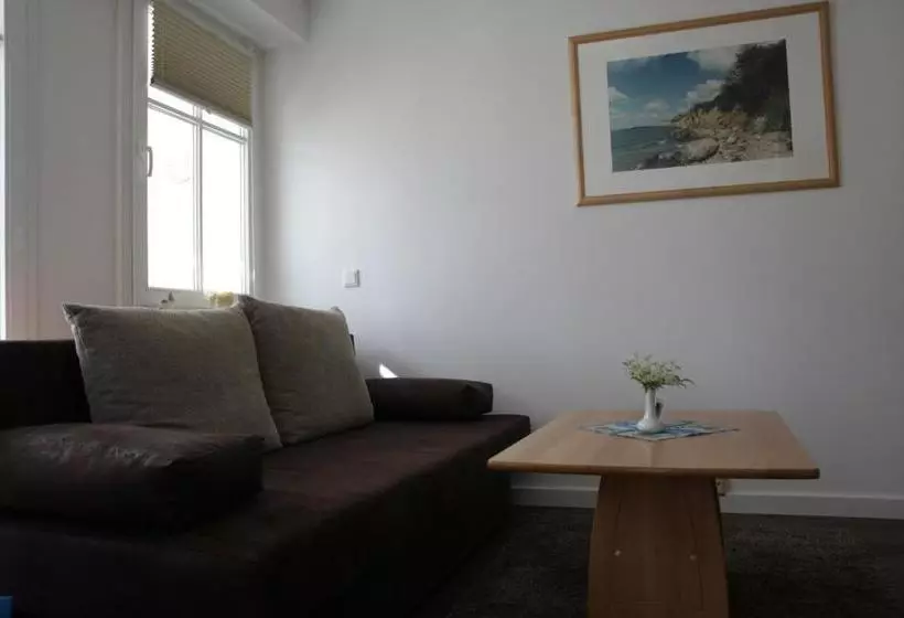 استراحتگاه Ferienwohnung In Sellin _ Seepark
