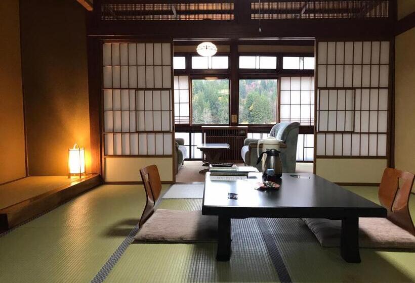 료칸 Ryounkaku Matsunoyama Onsen