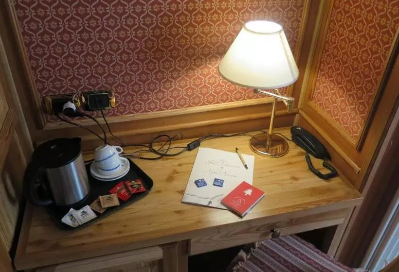 Aamiaismajoitus (B&B) Chambres Mont Cervin