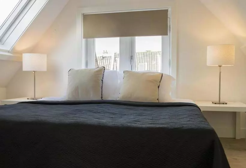 تختخواب و صبحانه Sailor Apartment