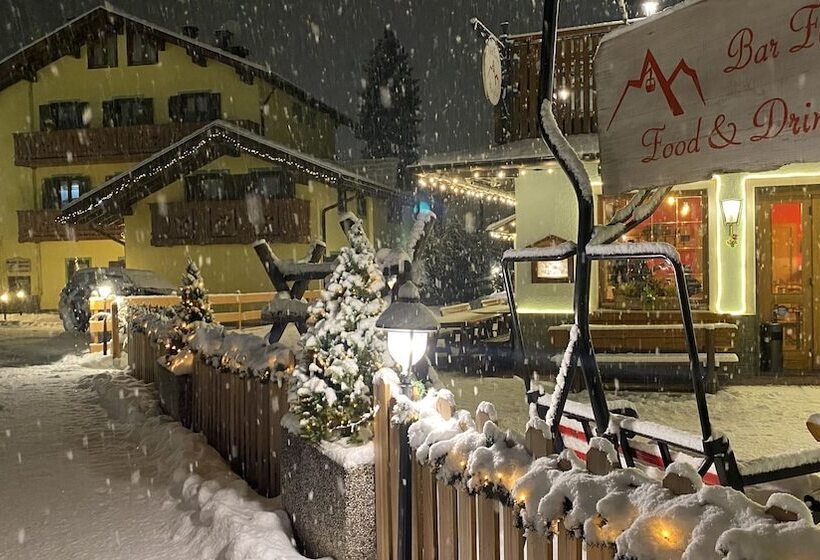 Casteluce Hotel Funivie