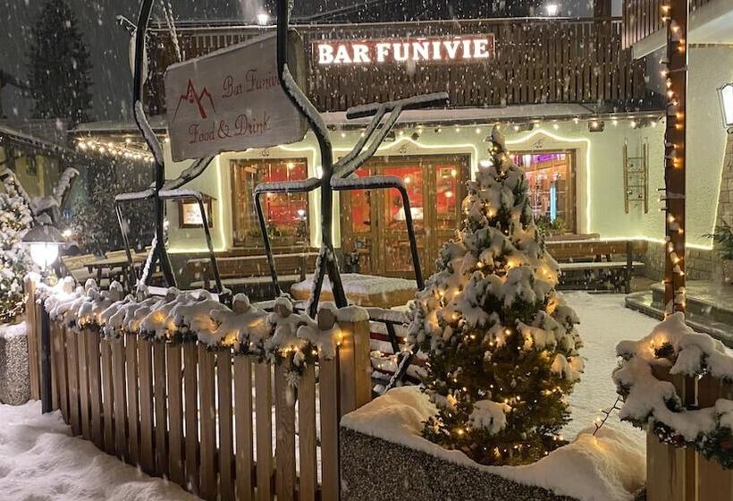 Casteluce Hotel Funivie