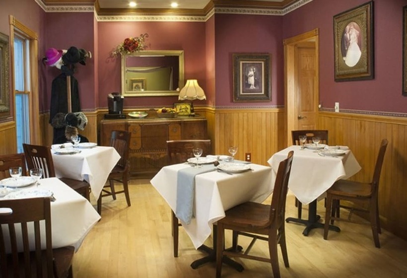 Hidden Serenity Bed And Breakfast