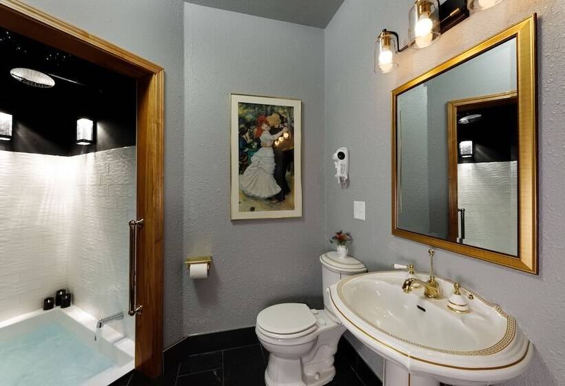 Hidden Serenity Bed And Breakfast