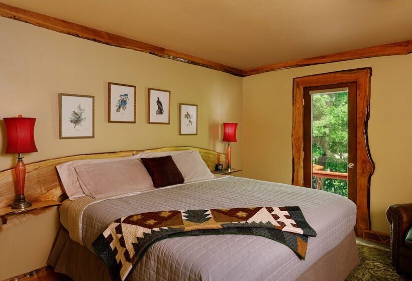 Hidden Serenity Bed And Breakfast