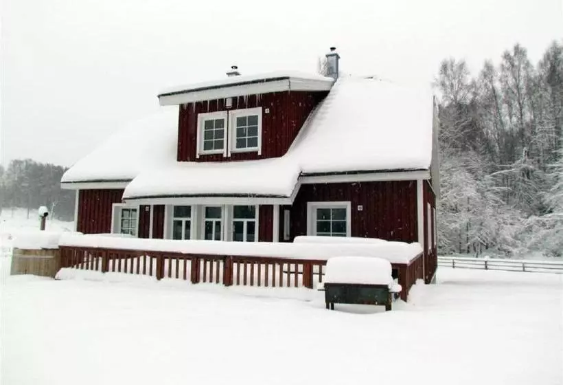 هتل Aasa Puhkemaja