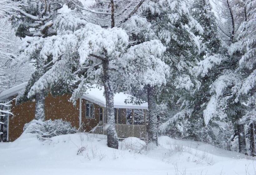 فندق Auberge La Tanière