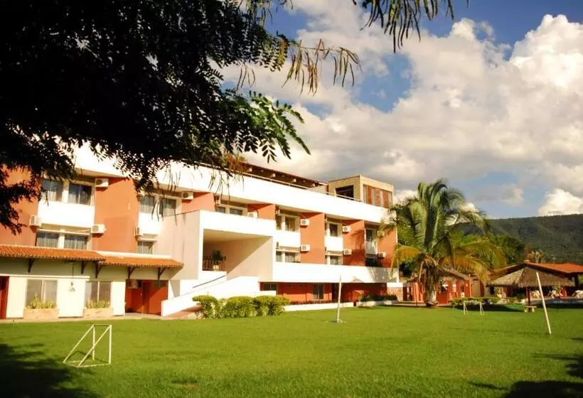 ホテル Encosta Da Serra Crato Ce