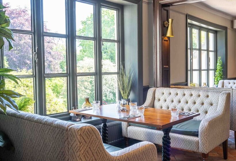 酒店 Hartford Hall On School Lane