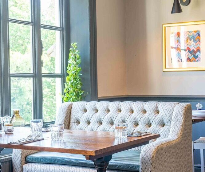 酒店 Hartford Hall On School Lane