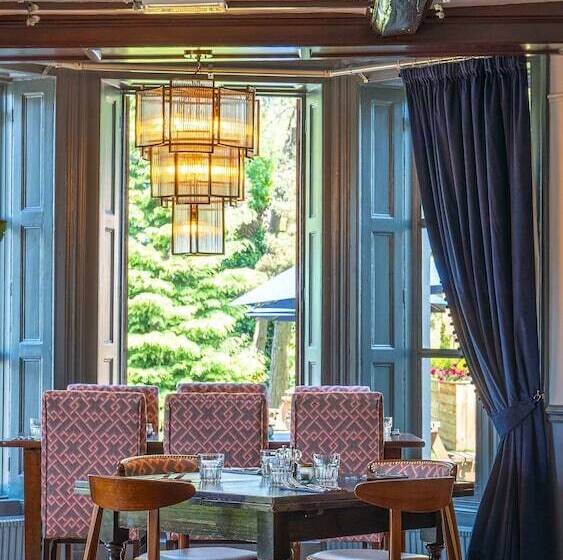 酒店 Hartford Hall On School Lane