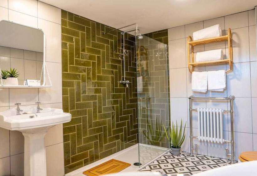 酒店 Hartford Hall On School Lane