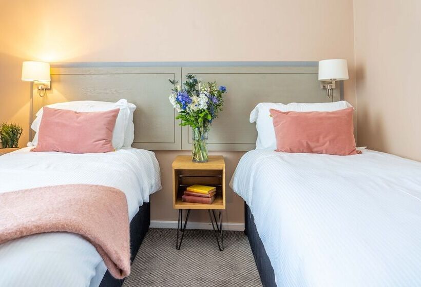 酒店 Hartford Hall On School Lane