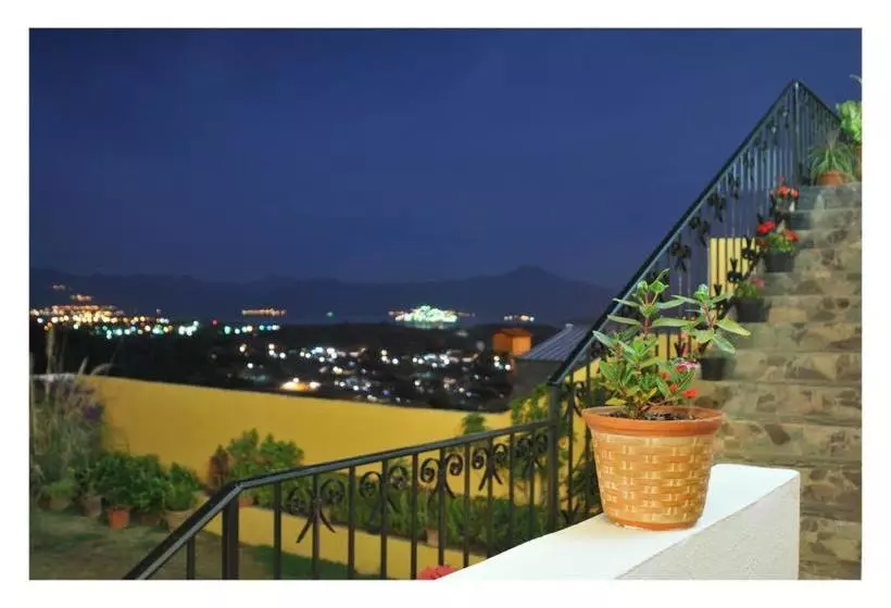 ホテル Mirador Del Lago