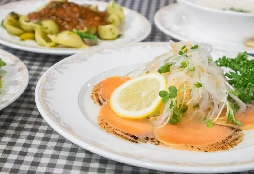 Hotelli Pension Eden