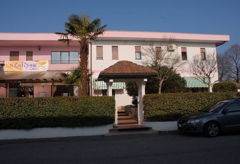 Отель Ristorante Il Calipso By Mago