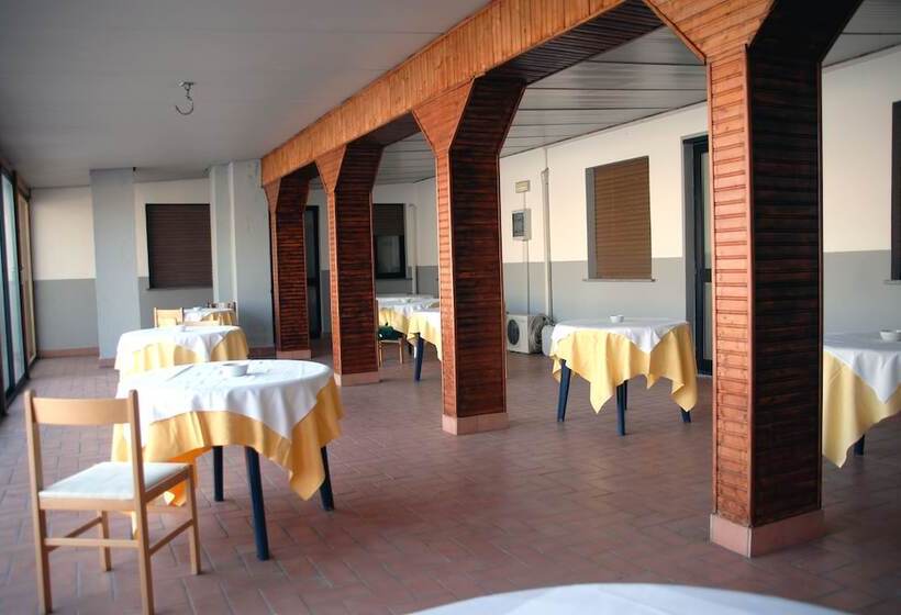 Отель Ristorante Il Calipso By Mago