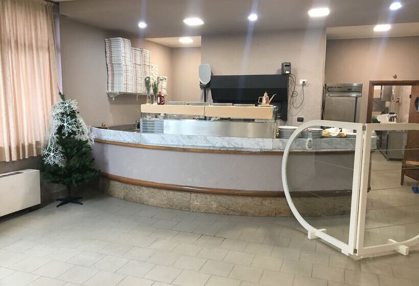 Отель Ristorante Il Calipso By Mago