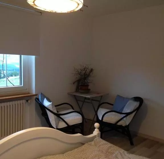 تختخواب و صبحانه Bnb Im Waldhof
