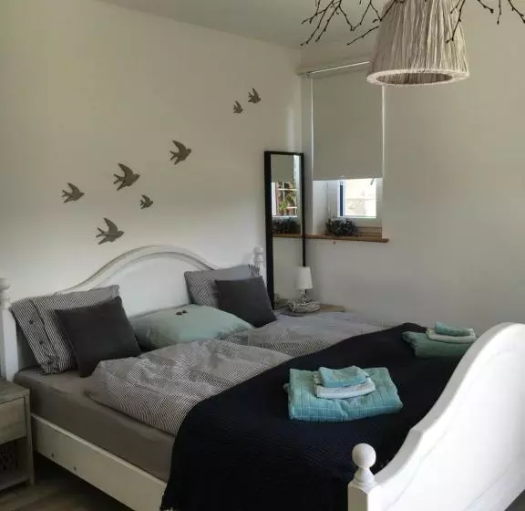 تختخواب و صبحانه Bnb Im Waldhof