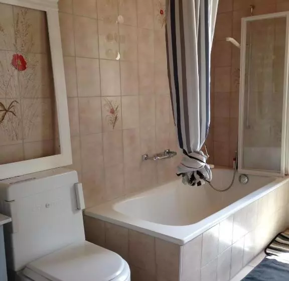 تختخواب و صبحانه Bnb Im Waldhof