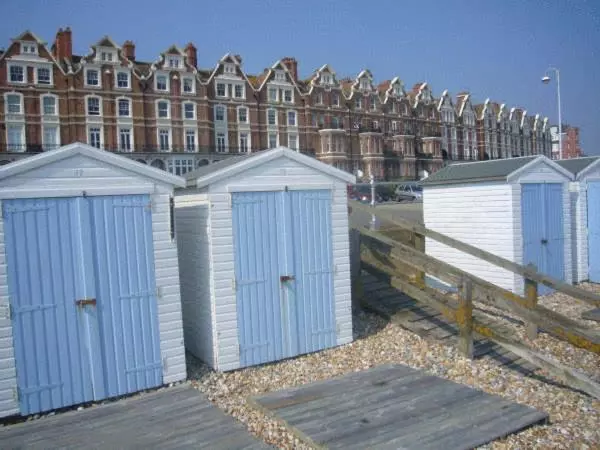 Aamiaismajoitus (B&B) The Albany Rooms Bexhill