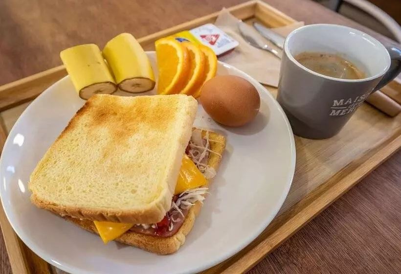 Hotelli Chuncheon Bom Stay