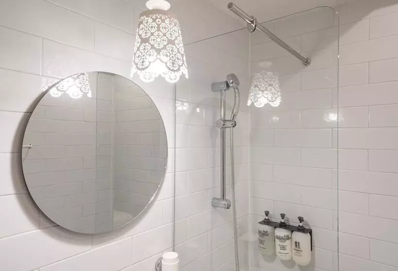 Hotelli Chuncheon Bom Stay