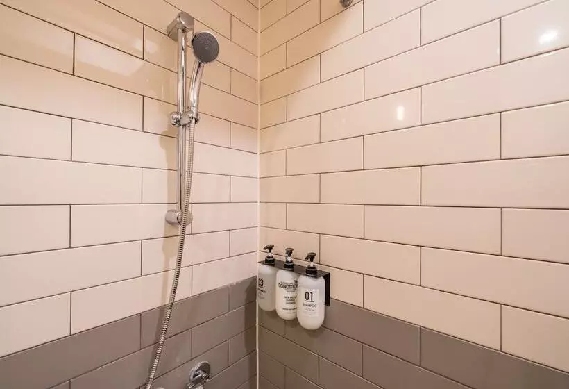 Hotelli Chuncheon Bom Stay