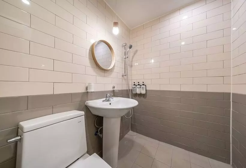 Hotelli Chuncheon Bom Stay