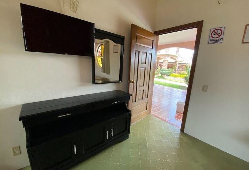 فندق Ojo De Agua