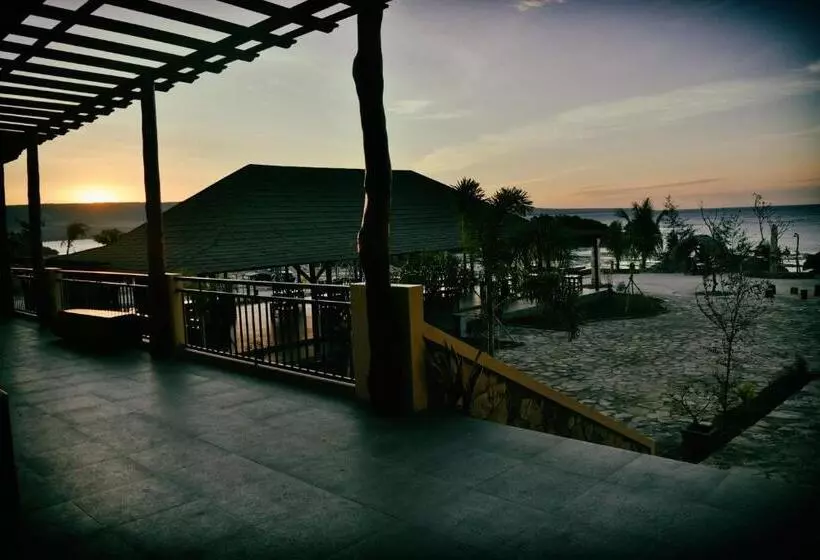 Hotelli Padadita Beach