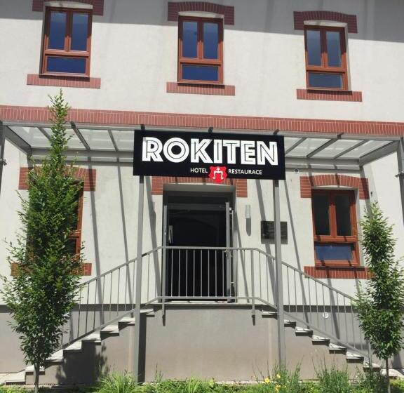 בית מלון כפרי Rokiten