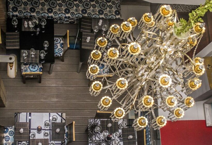 בית מלון כפרי Von Astorian