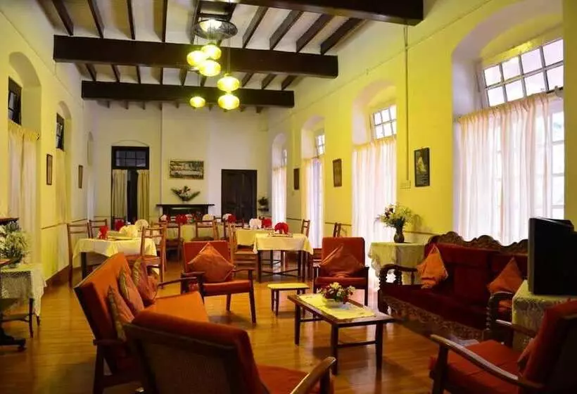 Hotelli Ywca Wyoming Guesthouse