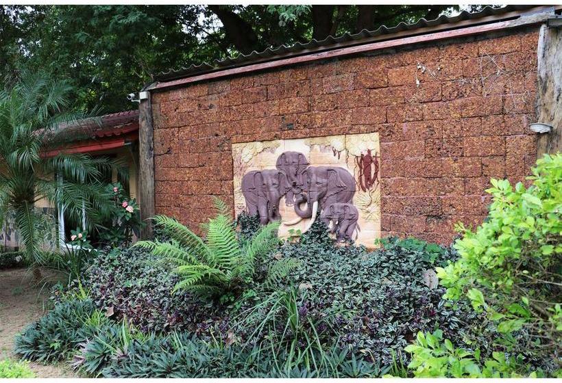 Areeya Resort Kanchanaburi