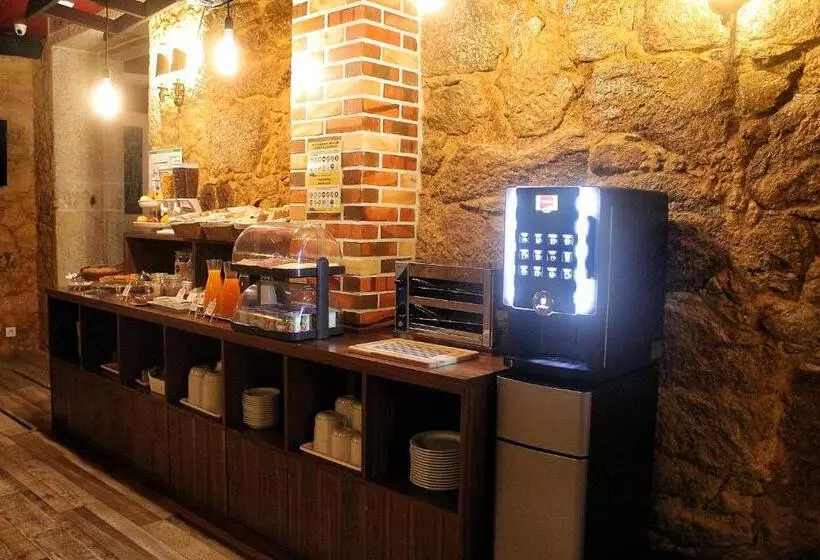 ベッドアンドブレックファースト Art'otel Barcelos