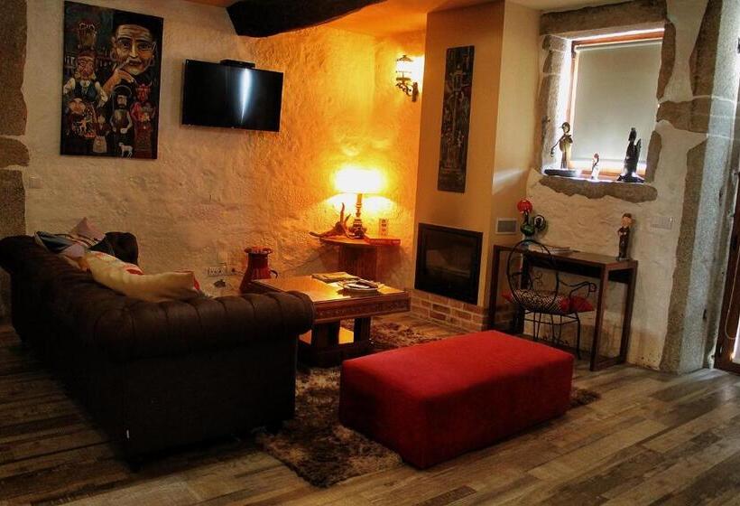 تختخواب و صبحانه Art'otel Barcelos