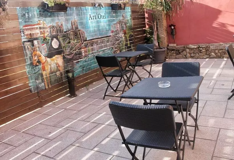 ベッドアンドブレックファースト Art'otel Barcelos