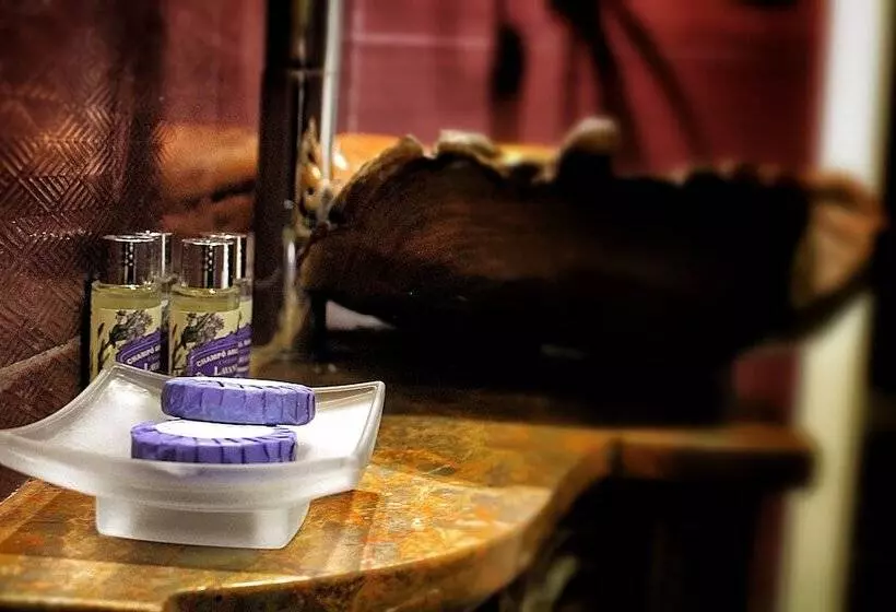 ベッドアンドブレックファースト Art'otel Barcelos